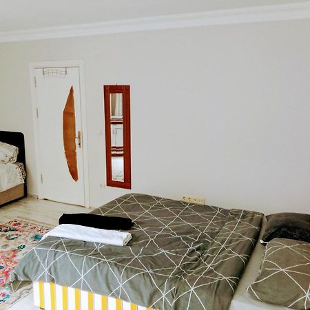 Orman Villa Hotel Is 6 Minutes From The Airport Arnavutkoy Exterior foto