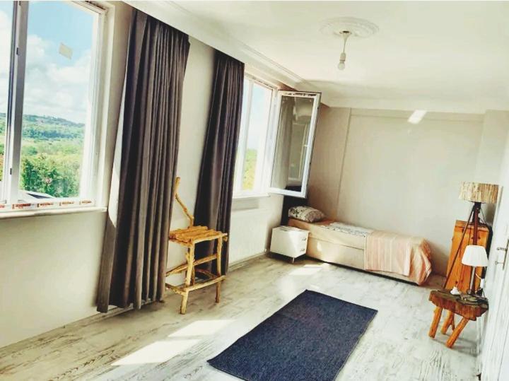Orman Villa Hotel Is 6 Minutes From The Airport Arnavutkoy Exterior foto